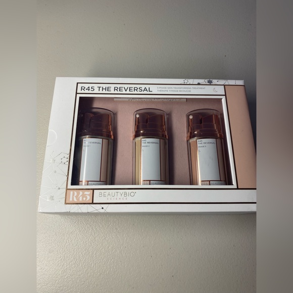 BeautyBio R45 3-Phase Set - Picture 2 of 6
